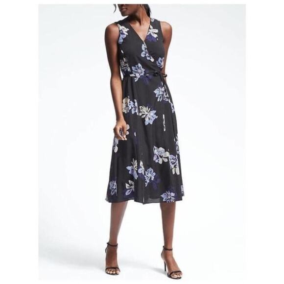 Banana Republic NWT Midi Dress Floral Black & Blue Wrap Around V-Neck MP - Picture 1 of 7